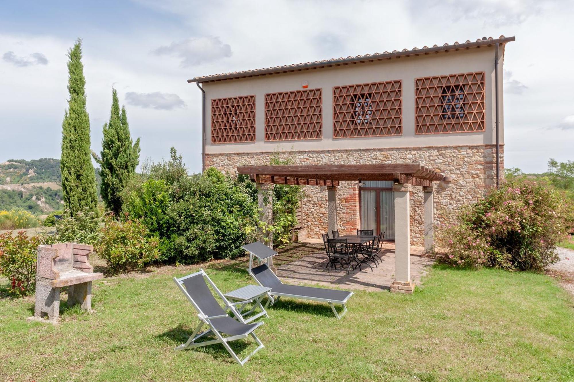 Il Borgo Delle Ville Palaia Eksteriør billede