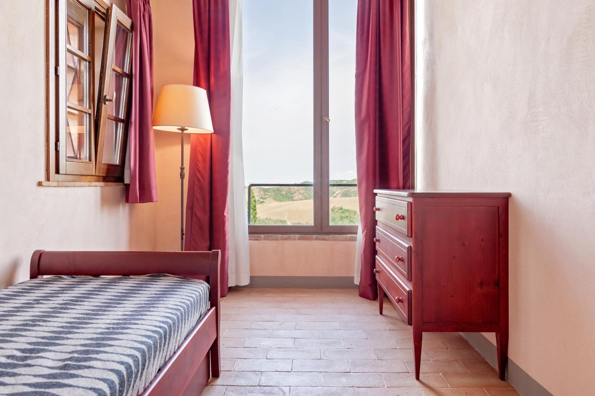 Il Borgo Delle Ville Palaia Eksteriør billede