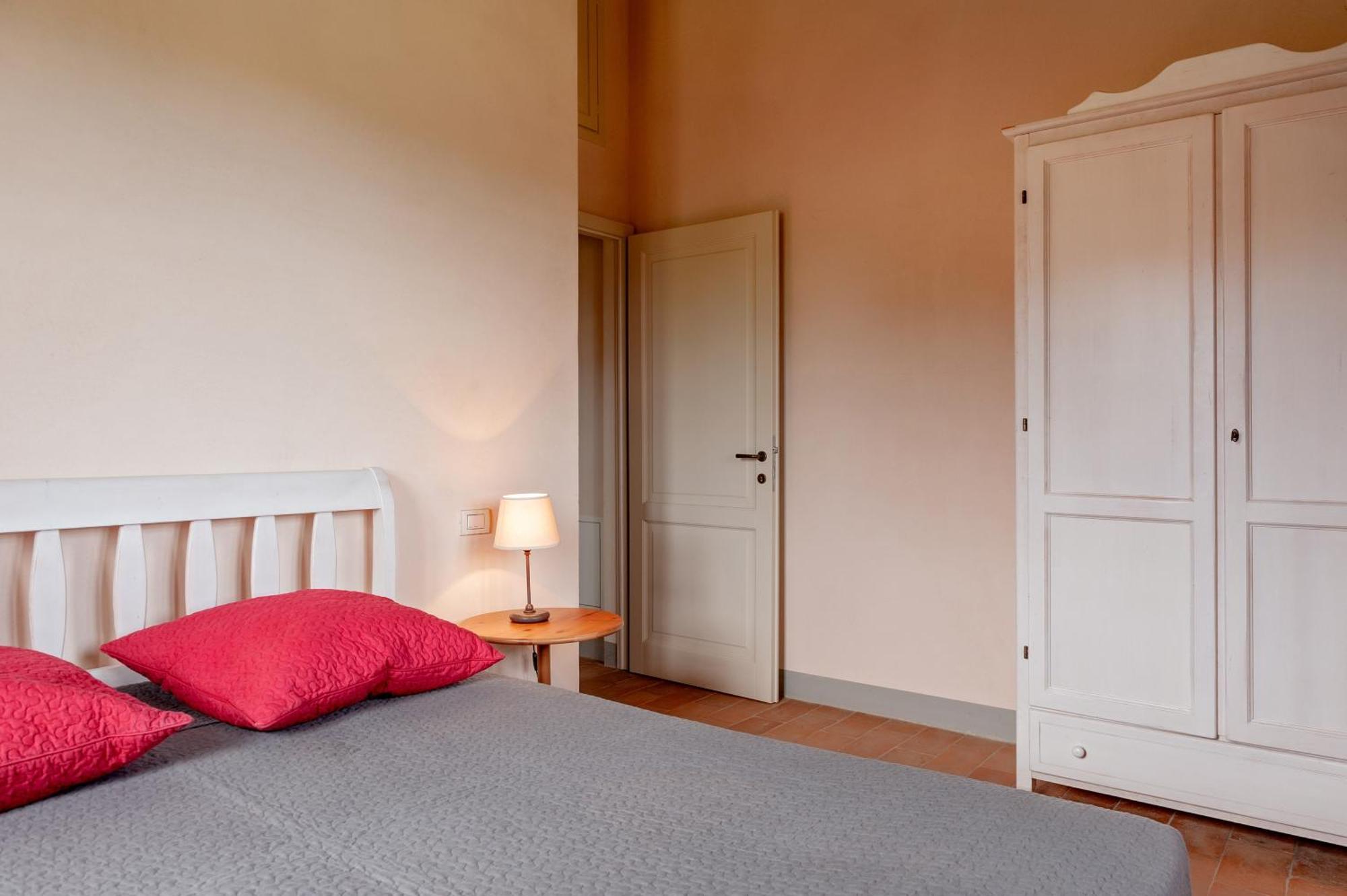 Il Borgo Delle Ville Palaia Eksteriør billede