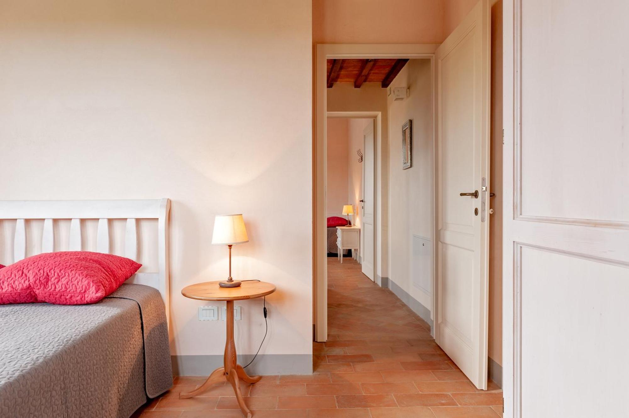 Il Borgo Delle Ville Palaia Eksteriør billede