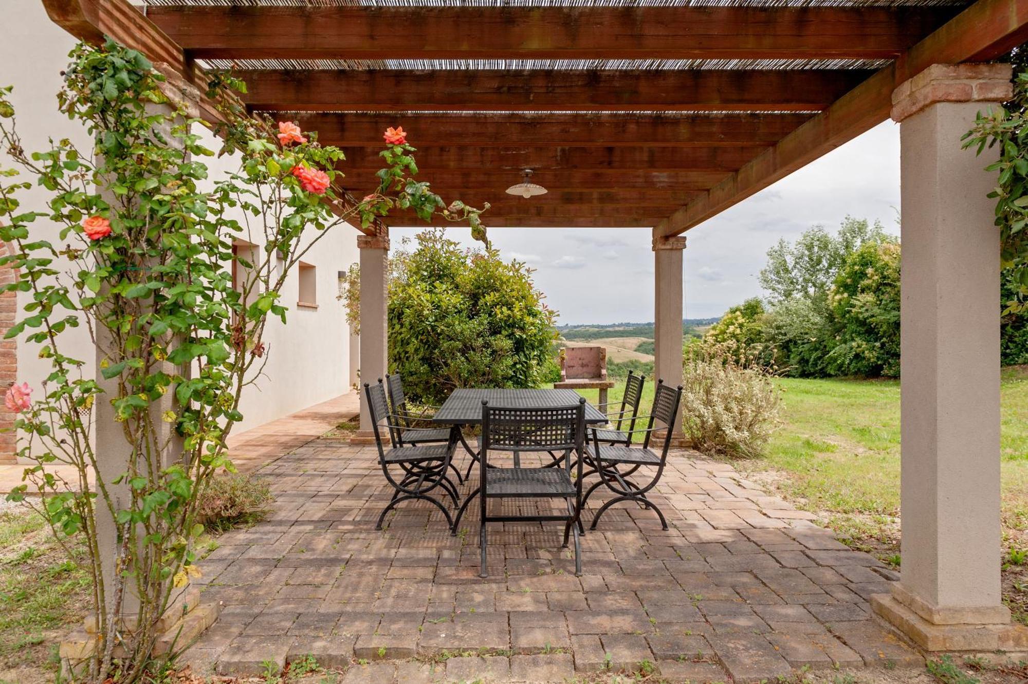 Il Borgo Delle Ville Palaia Eksteriør billede